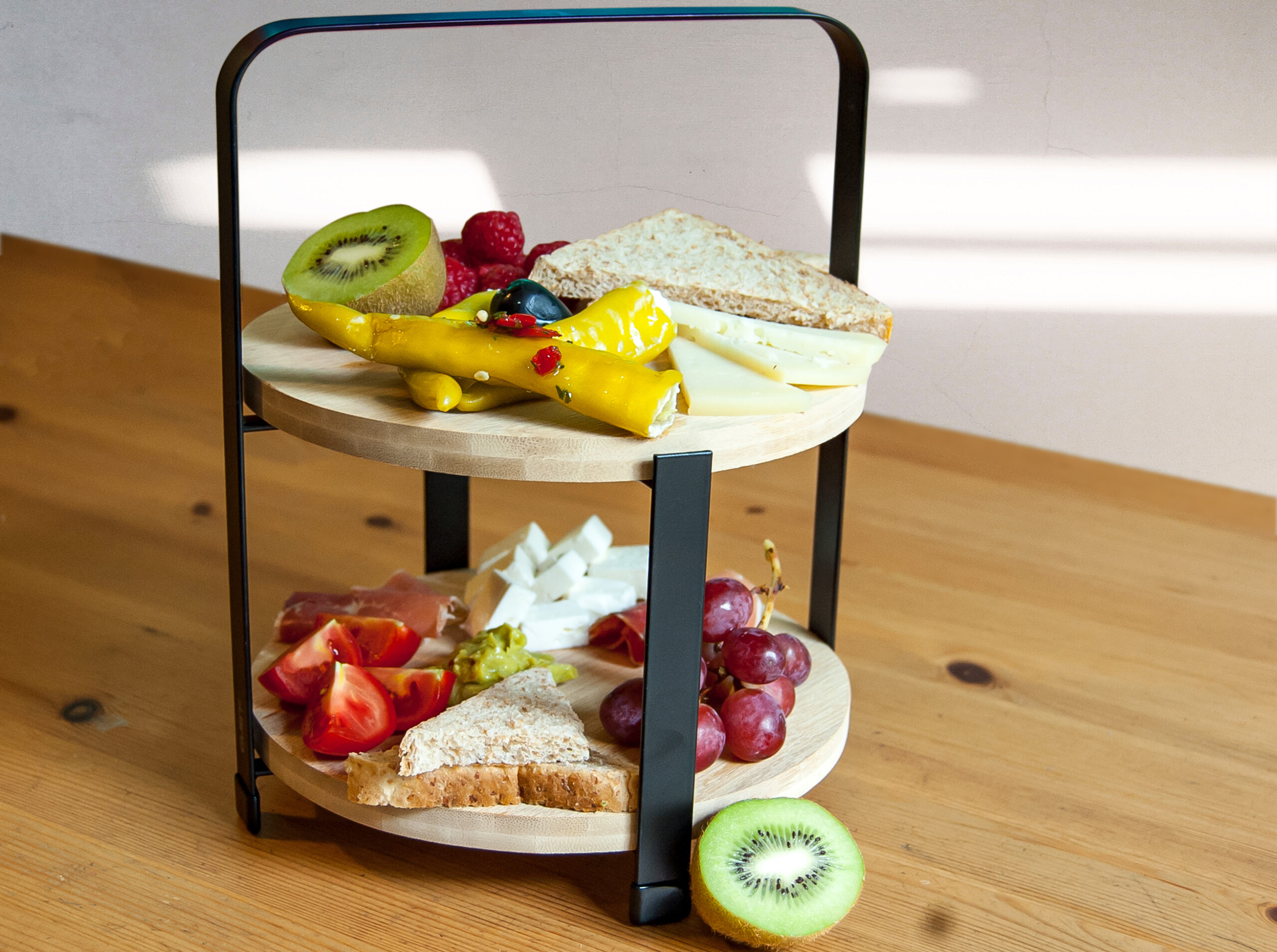 Bambus Holz Etagere/Servierständer - 2 Etagen, nachhaltig und stilvoll Bambus Holz Etagere/Servierständer - 2 Etagen, nachhaltig und stilvoll